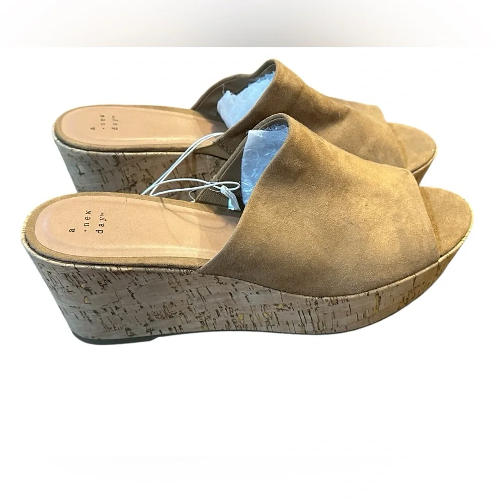 A New Day Platform‎ Slide Heels camel color  suede cork platform heels size 11